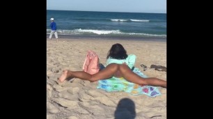 Showing Pussy on very Public Beach Exhibitionist Girlfriend